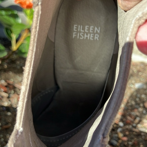 Eileen Fisher Suede Booties size 9 - Picture 9 of 12